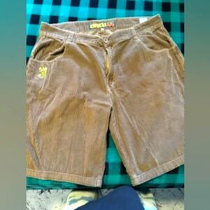 JNCO CORDUROY SHORTS SIZE 44 WAIST